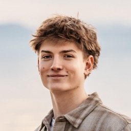 Open chat with Oliver Russell